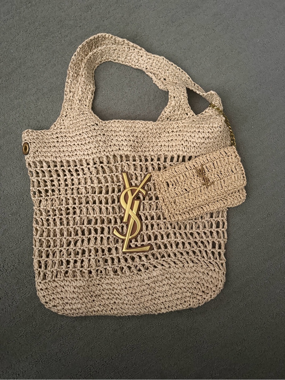 Rattan Tote with small pouch